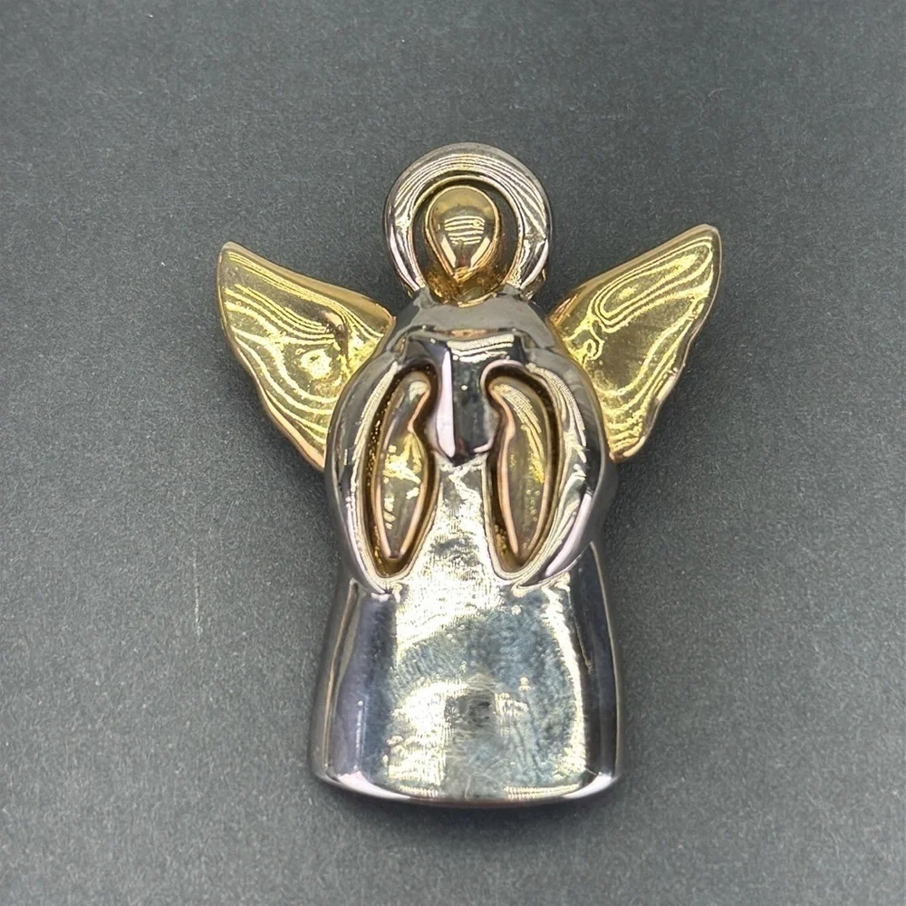 Vintage Liz Claiborne Angel Pin